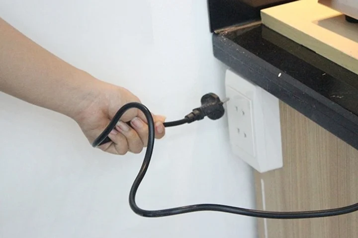 Có Nên Ngắt Điện Ngay Sau Khi Nấu Xong?